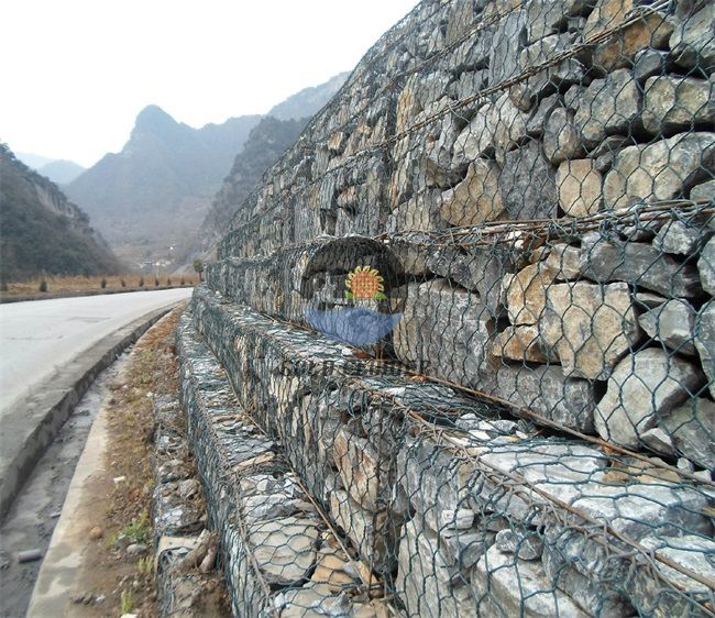 high quality 3 rail split rail fence with wire mesh